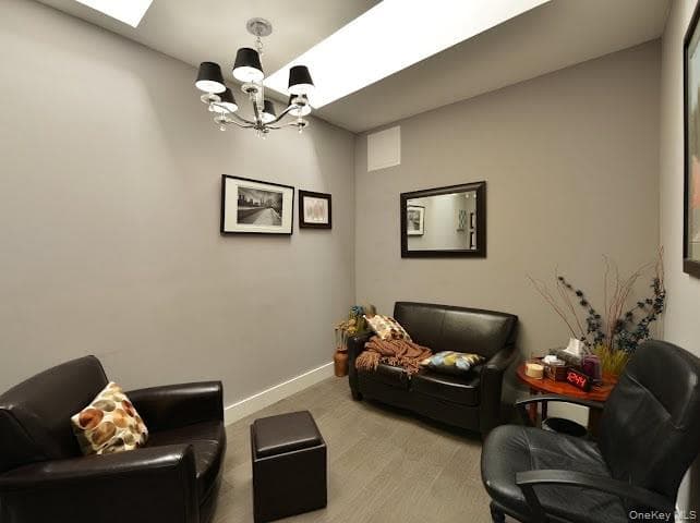 91 Carman Avenue thumbnail 7