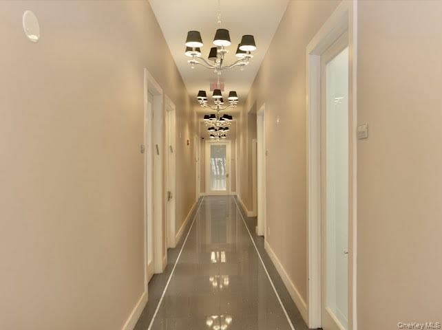 91 Carman Avenue thumbnail 2