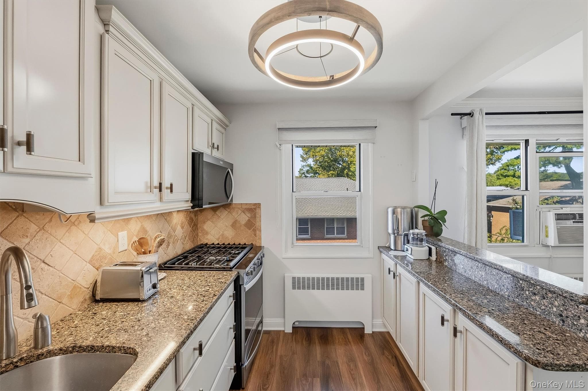 121 N Broadway Unit: 22K thumbnail 4