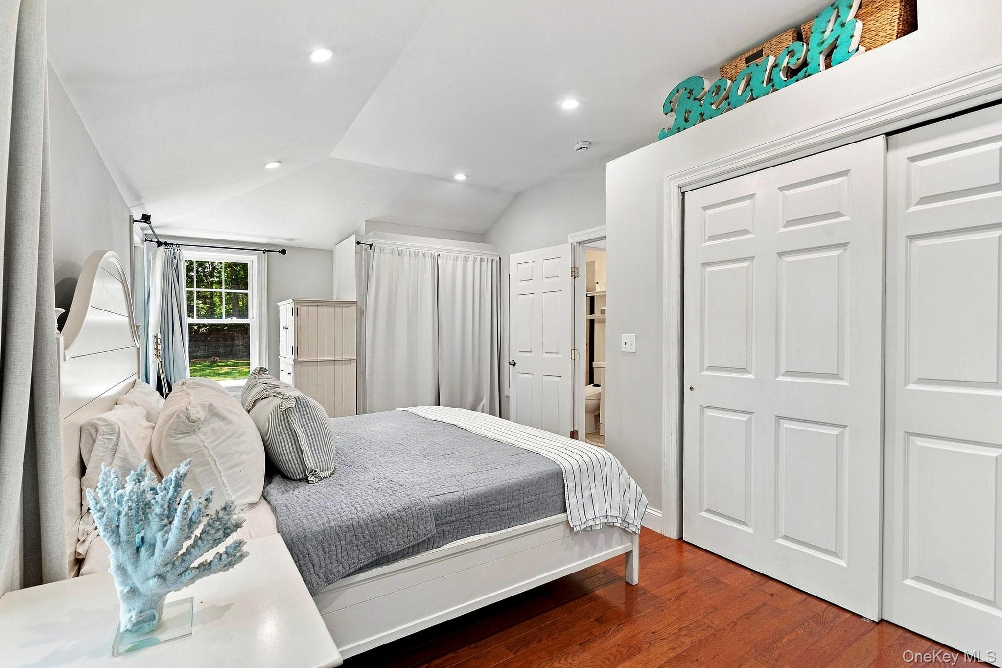 22 Matthews Drive thumbnail 8