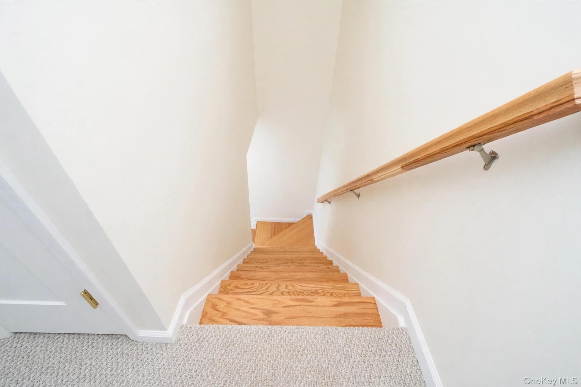 18B Dreyer Avenue Unit: B thumbnail 10
