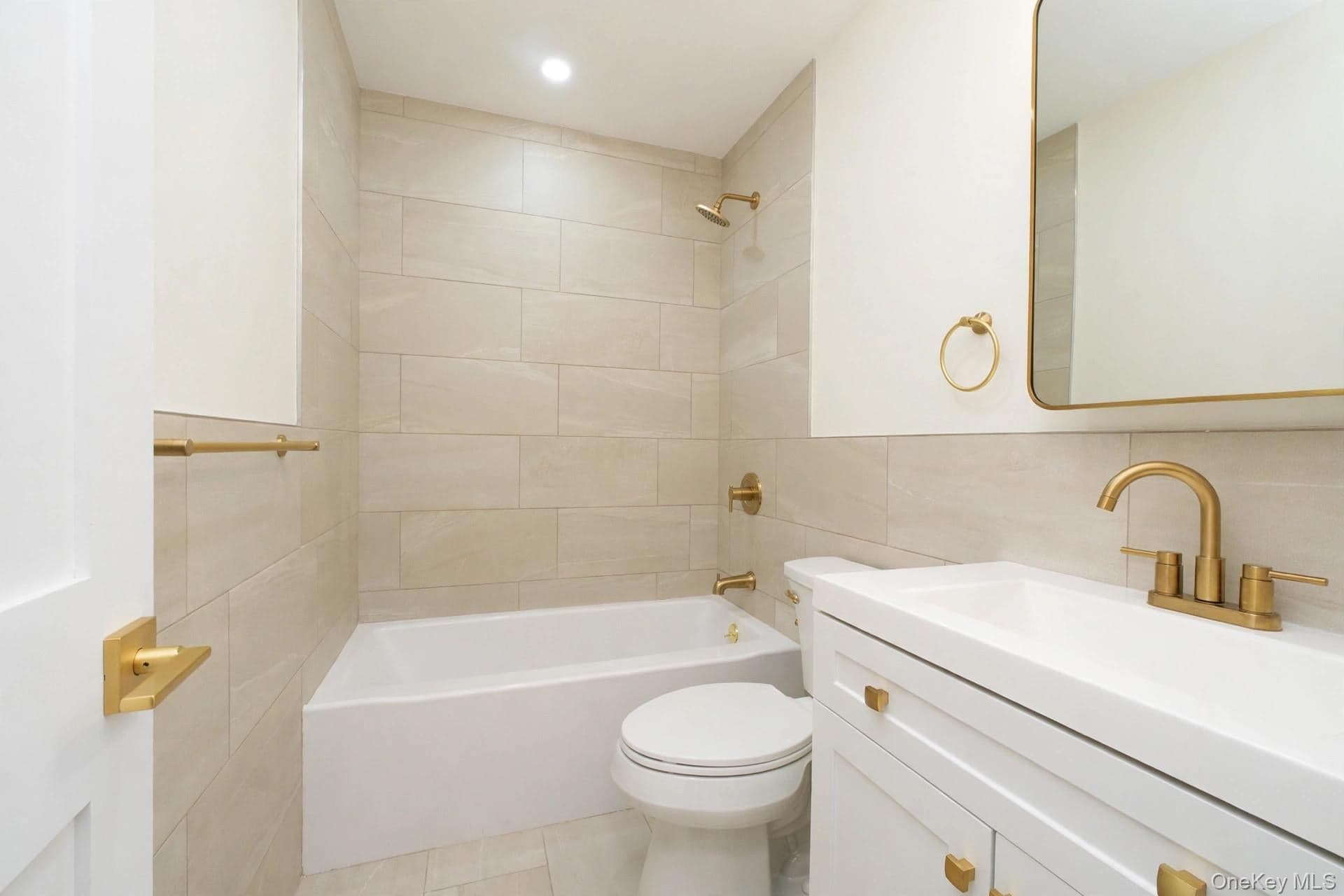 18B Dreyer Avenue Unit: B thumbnail 15