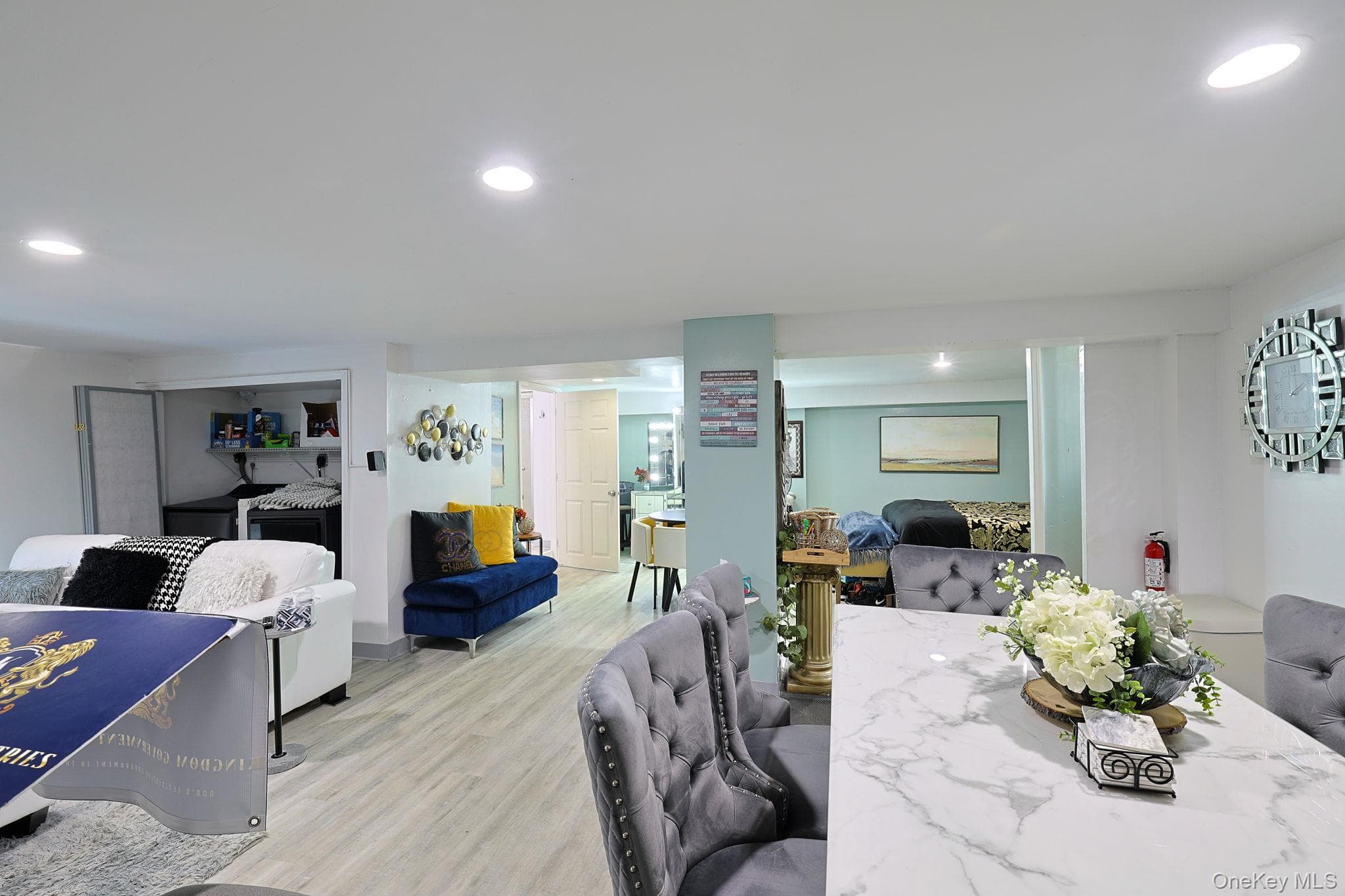 42 Streit Avenue thumbnail 17