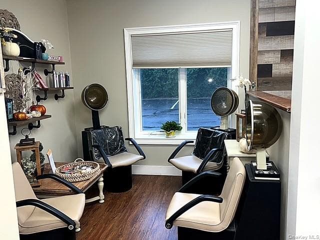 487 Main Road Unit: B thumbnail 8