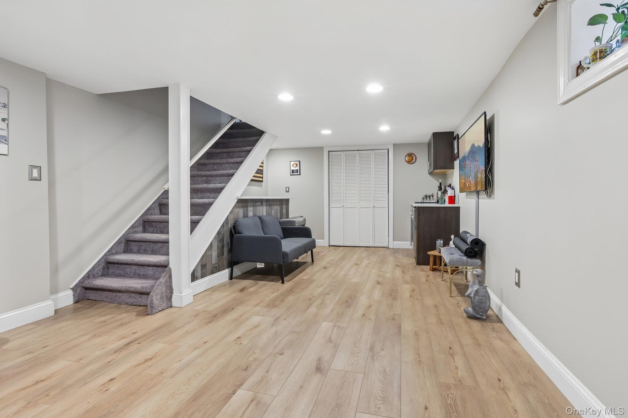 7 Center Street Unit: A thumbnail 19