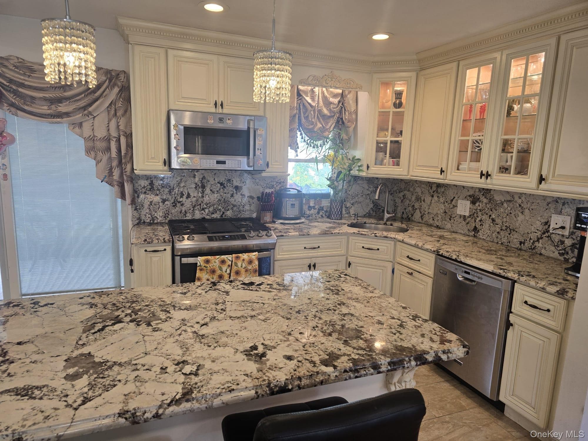 719 Oriole Avenue thumbnail 9