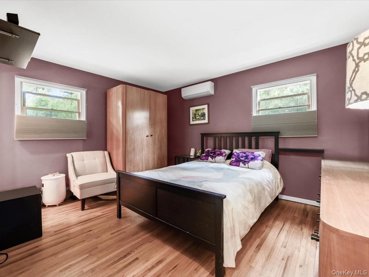 7 Sharon Avenue thumbnail 14