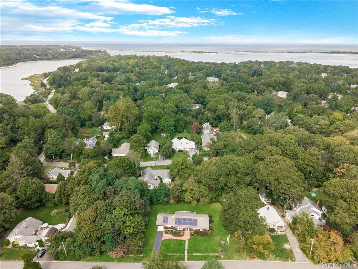 7 Sharon Avenue thumbnail 23