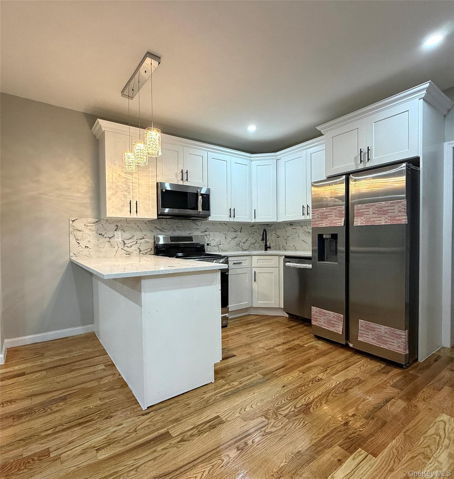 1627 Pilgrim Avenue thumbnail 7