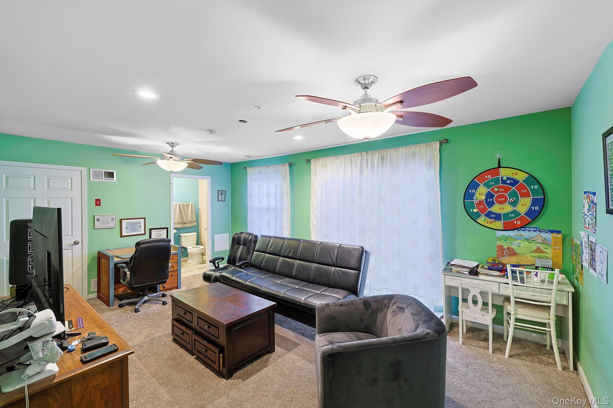 86 Woodlake Drive thumbnail 24