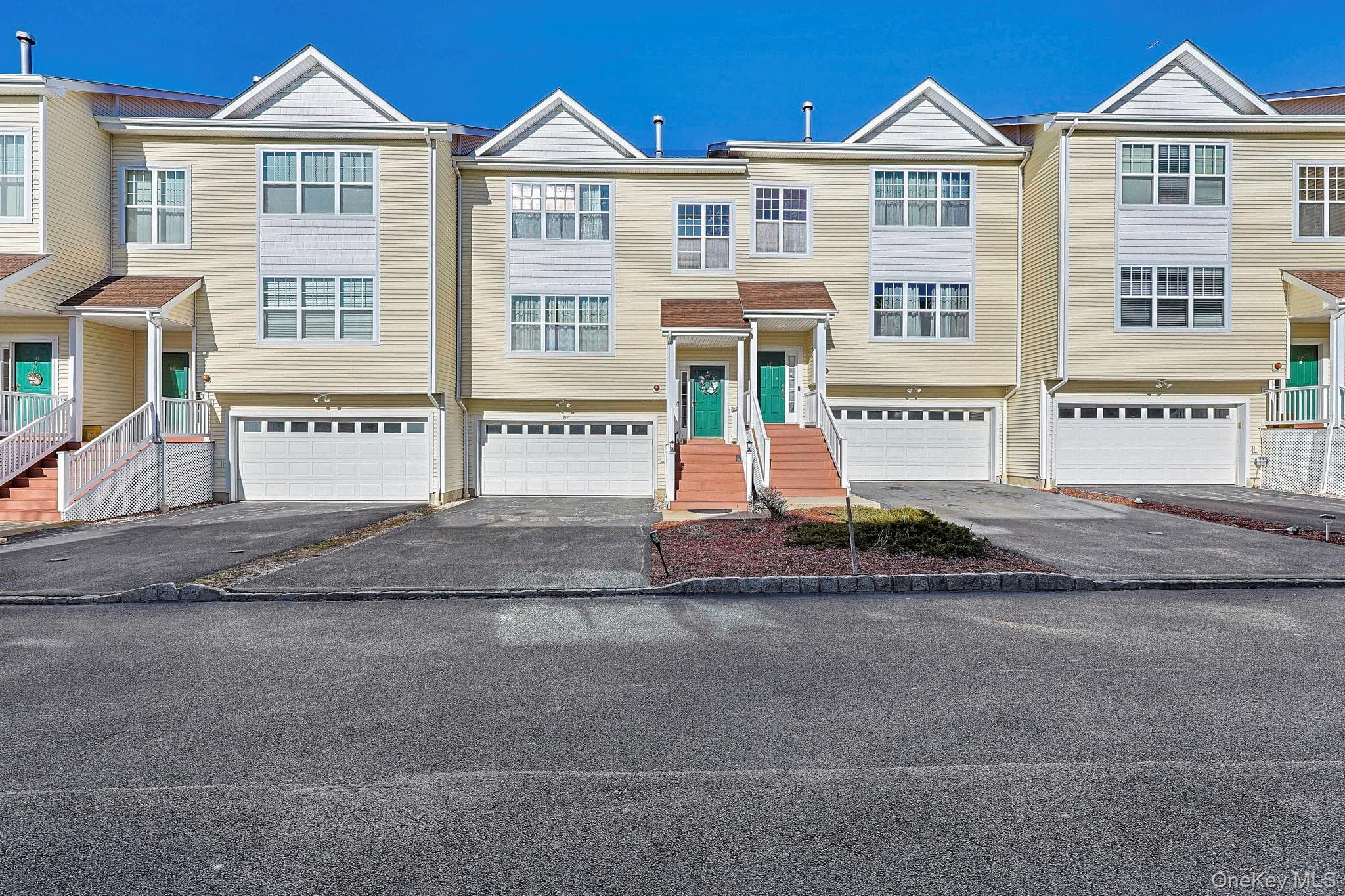 86 Woodlake Drive thumbnail 29