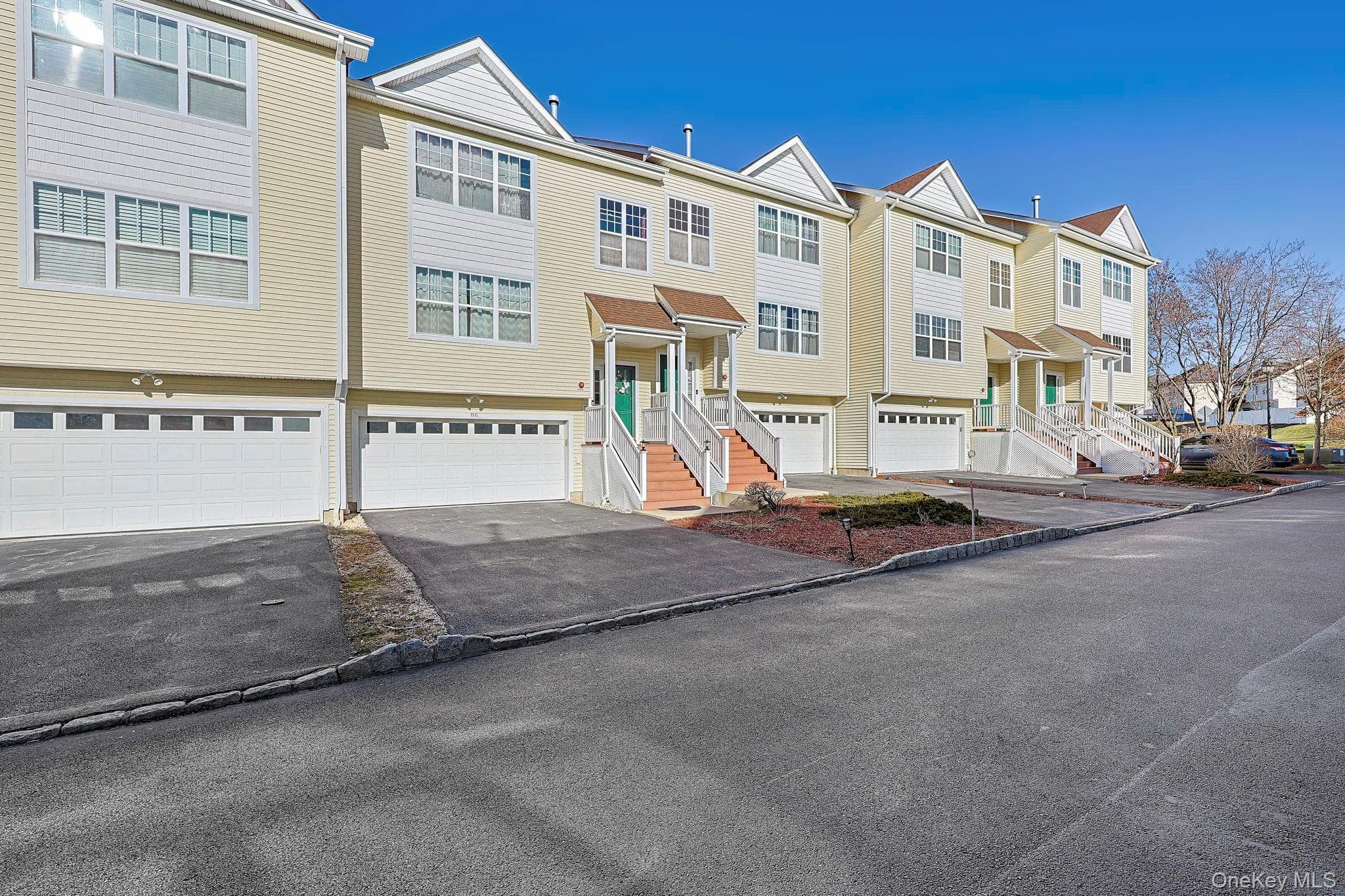 86 Woodlake Drive thumbnail 30
