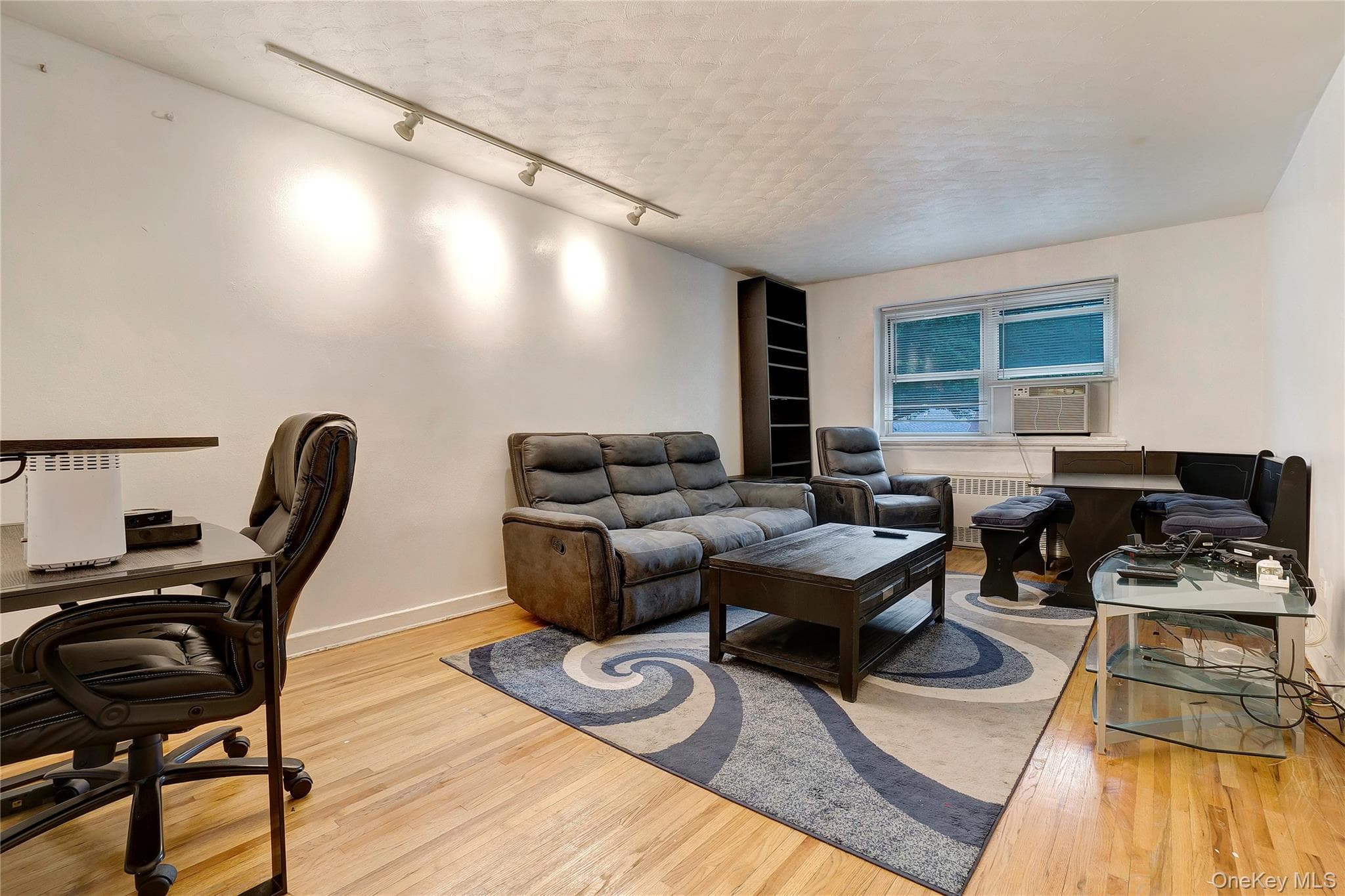 111-09 66th Avenue Unit: 2B, Forest Hills