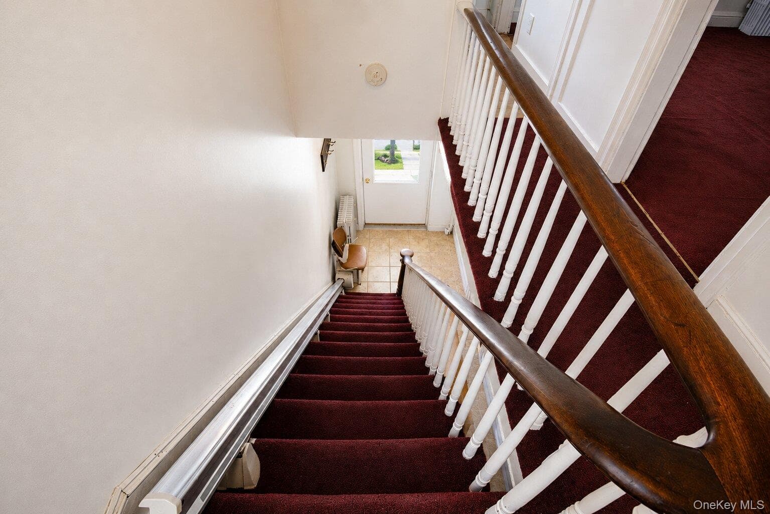 32 Hasbrouck Street thumbnail 16