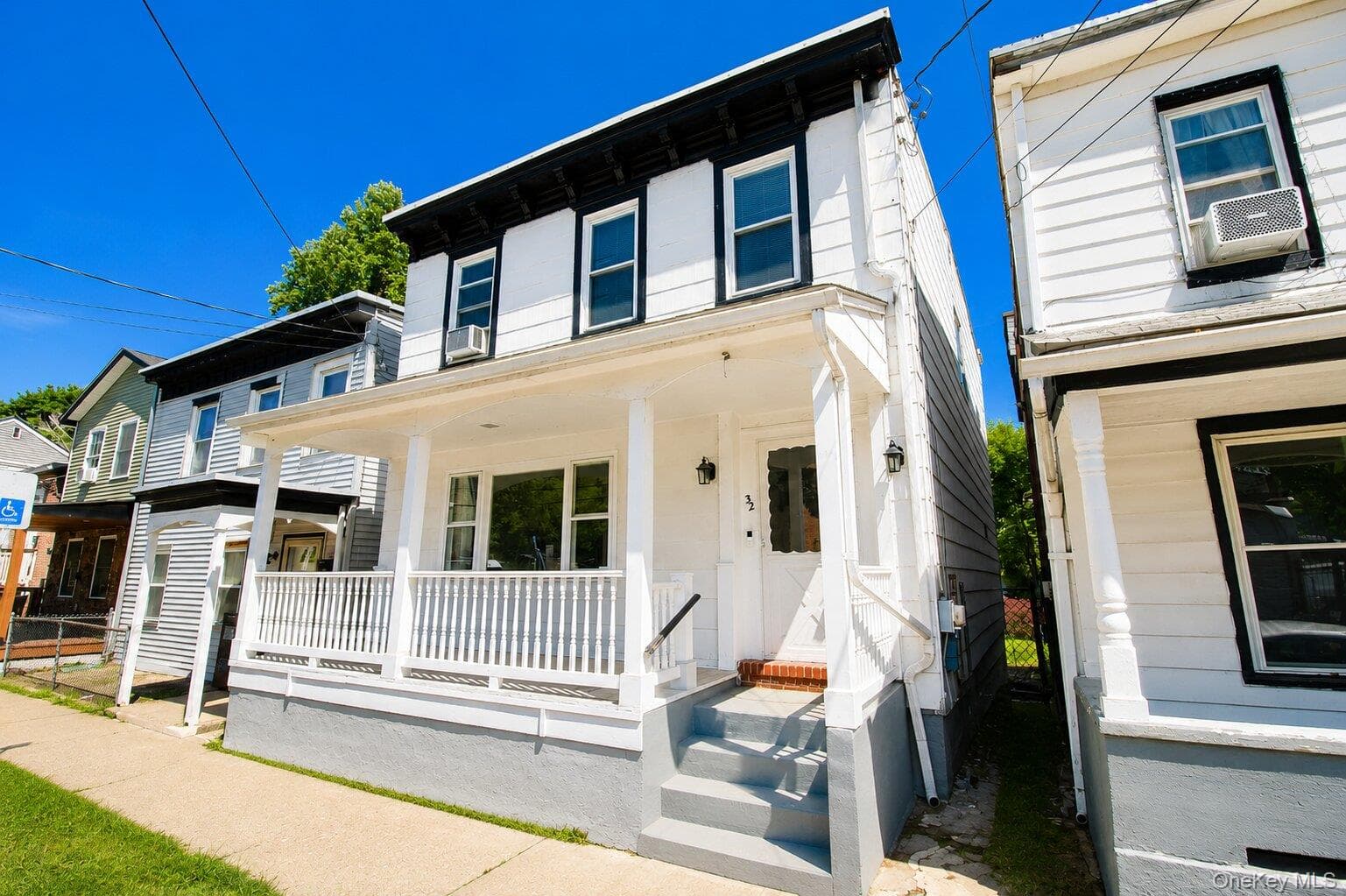 32 Hasbrouck Street thumbnail 8