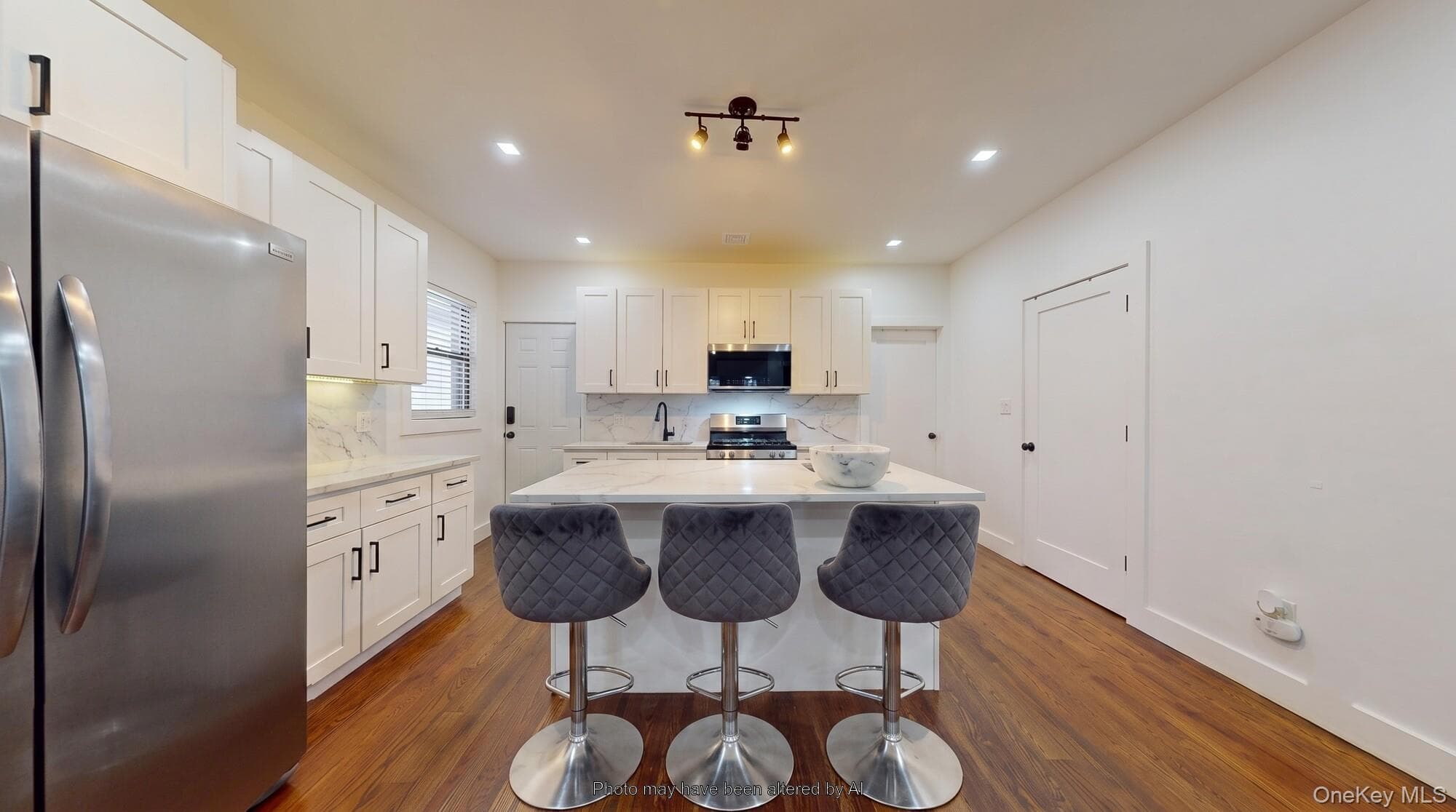 9415 Farragut Road thumbnail 7
