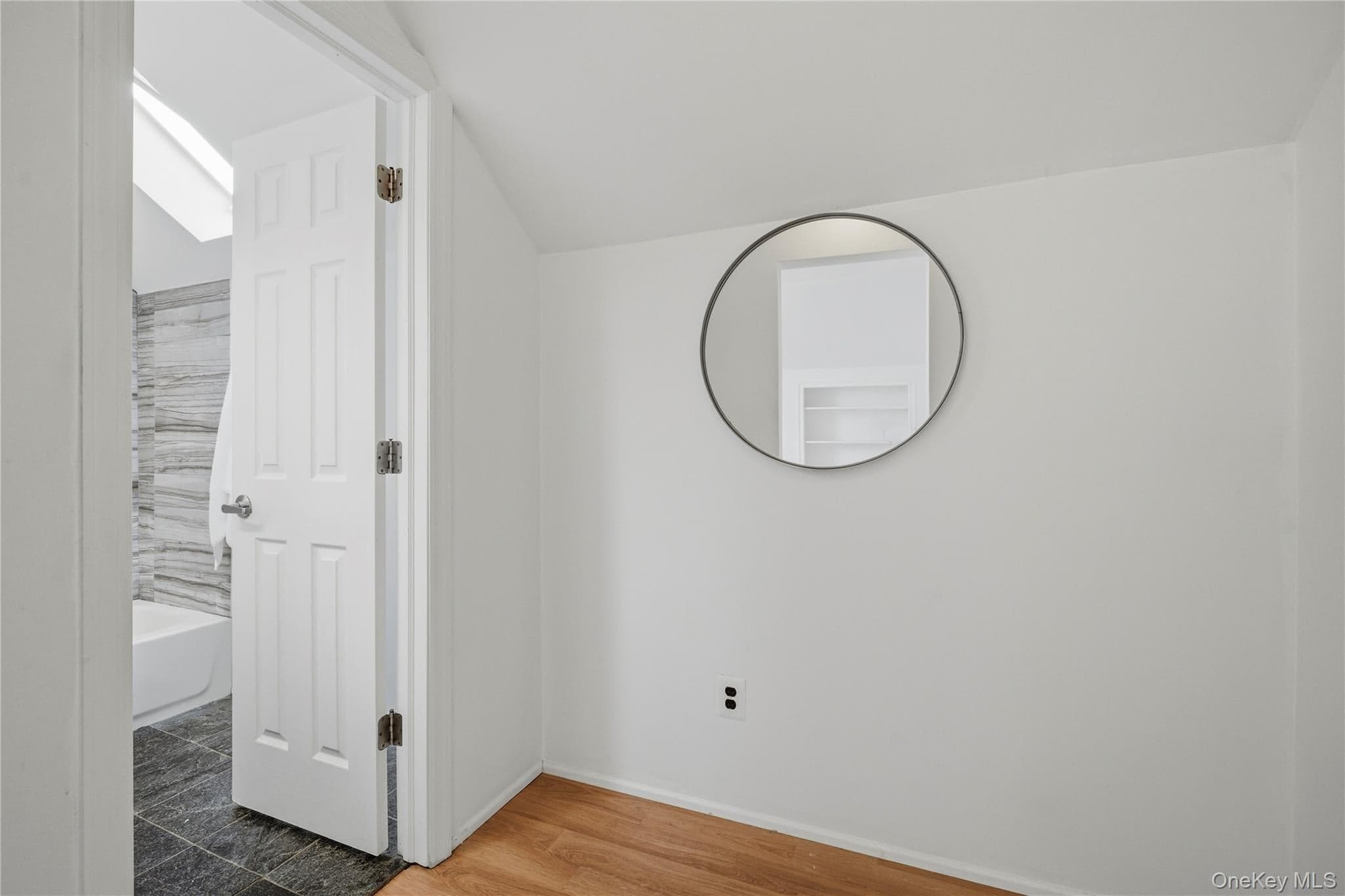 662 Palisade Avenue thumbnail 25