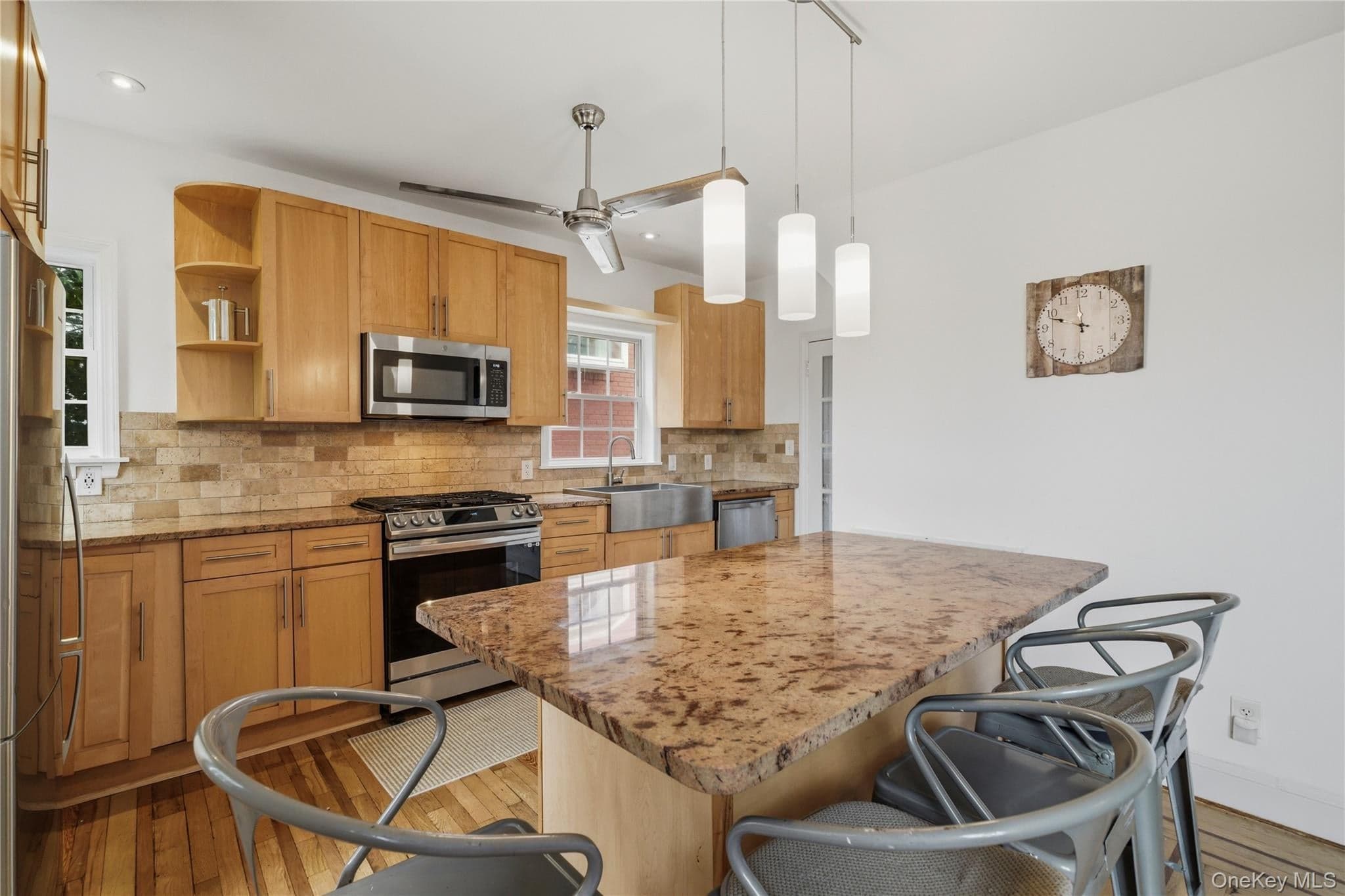 662 Palisade Avenue thumbnail 10