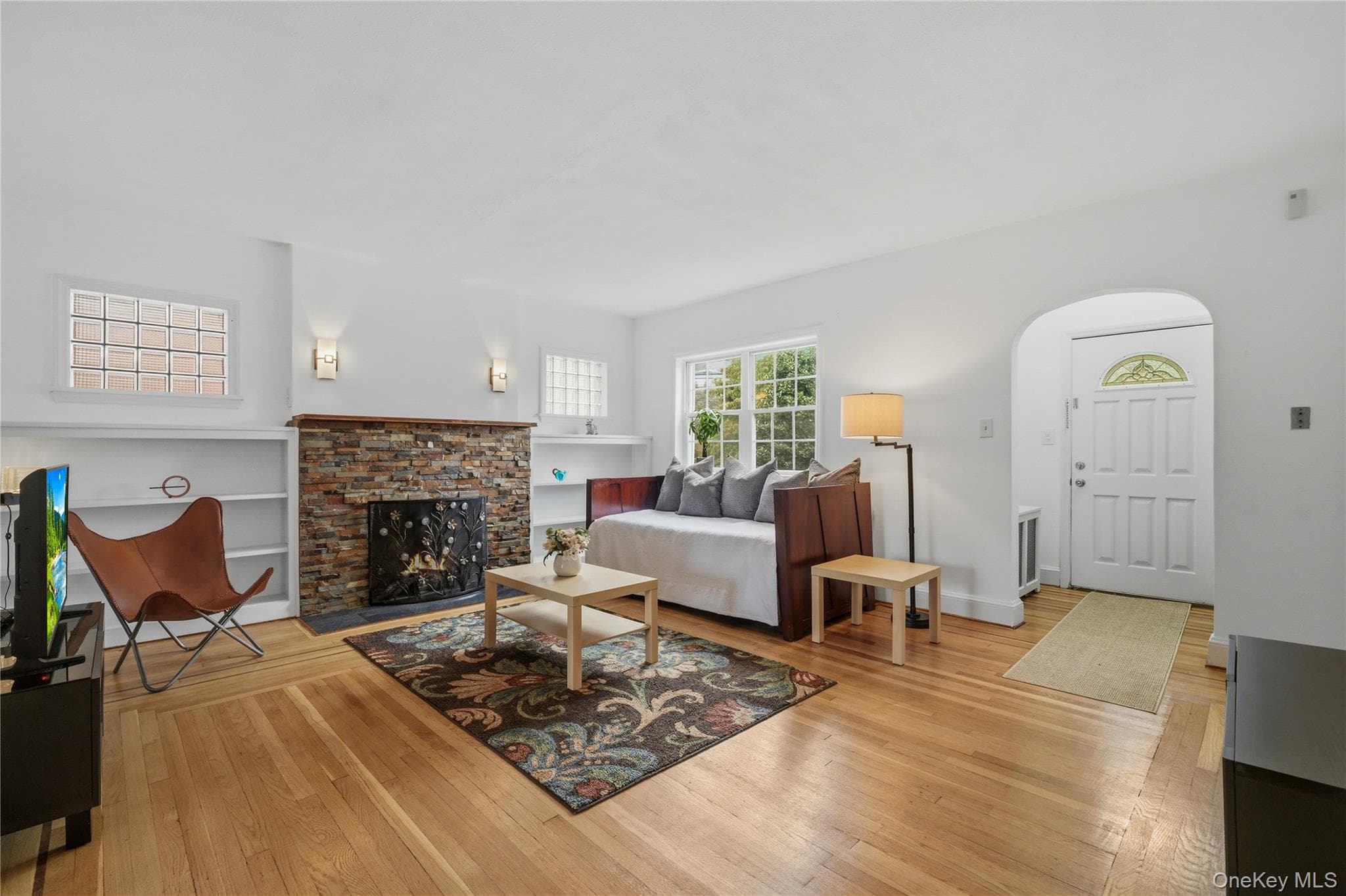 662 Palisade Avenue thumbnail 3