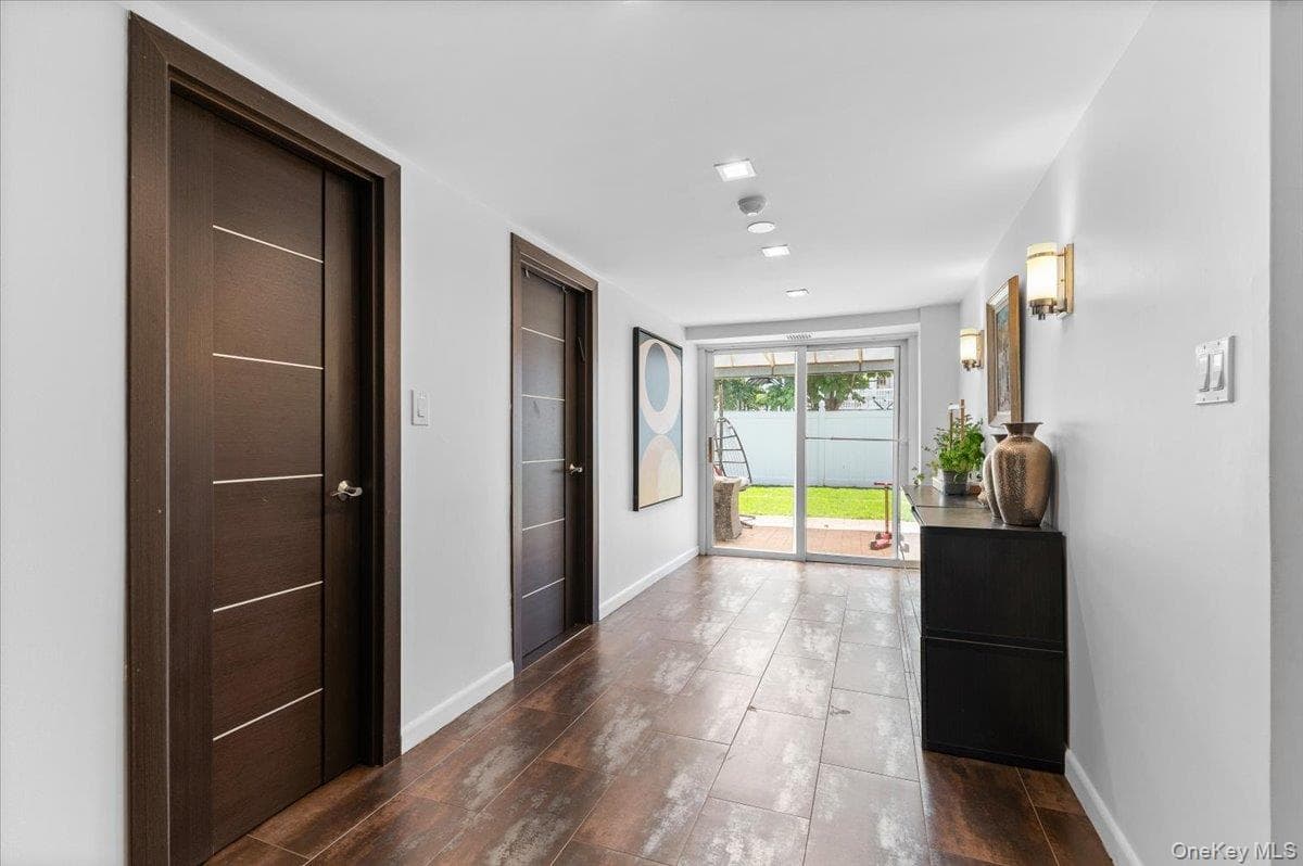 648 Diane Place thumbnail 19