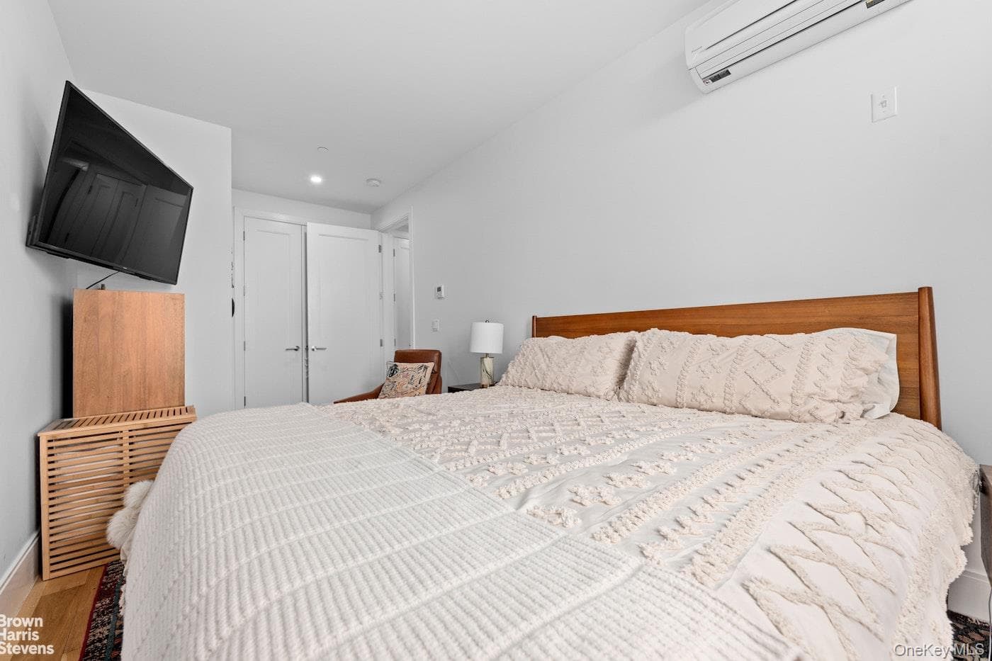 183 Mcguinness Boulevard Unit: 3A thumbnail 7