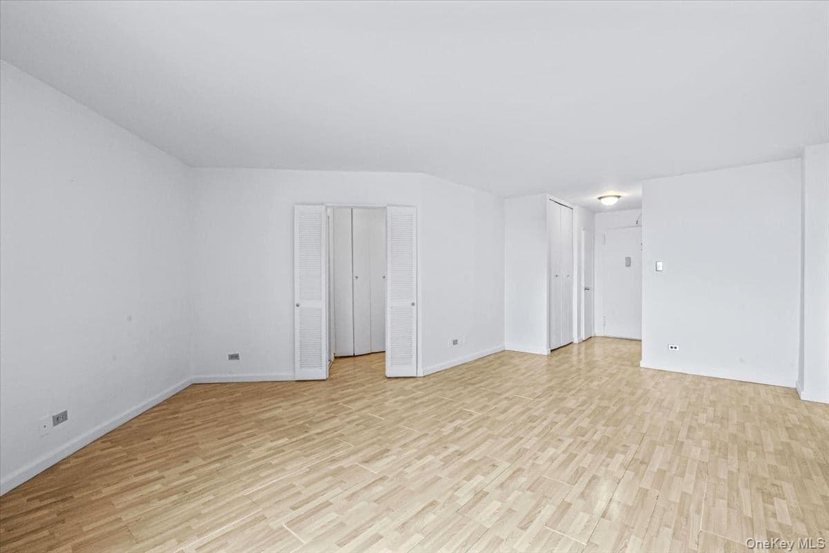 85-15 Main Street Unit: 12B thumbnail 7