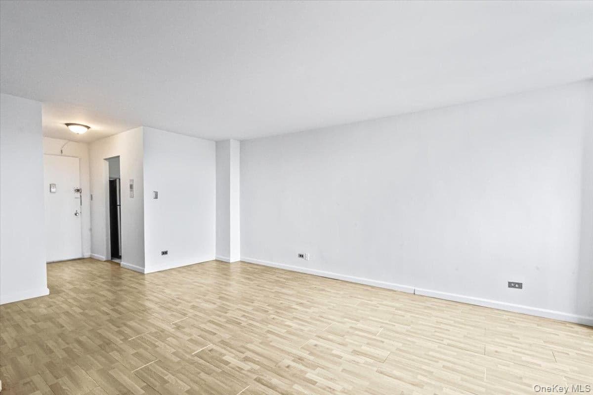 85-15 Main Street Unit: 12B thumbnail 8