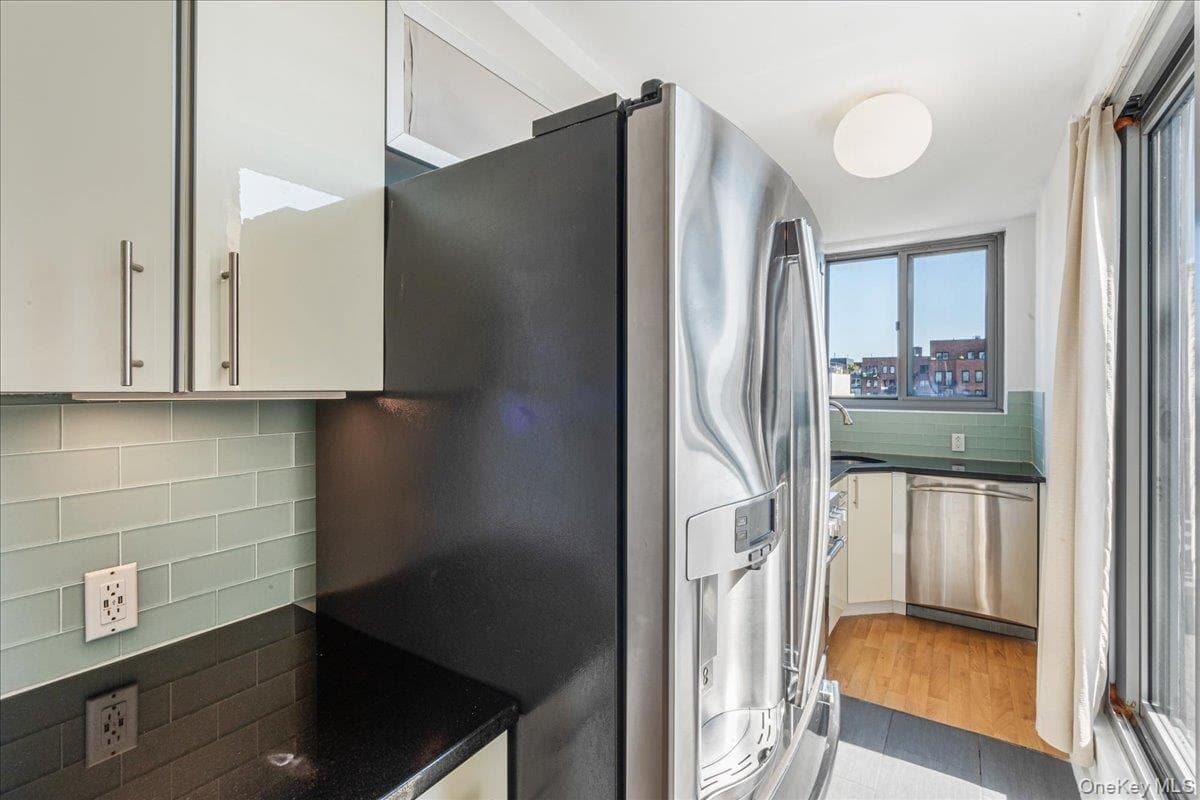 236 N 7th Street Unit: 4L thumbnail 6