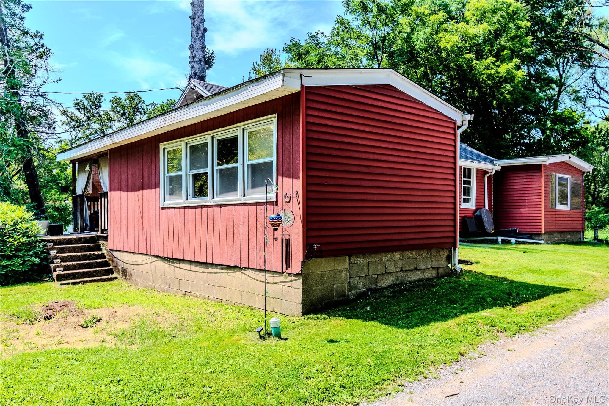 95 Riley Road thumbnail 3