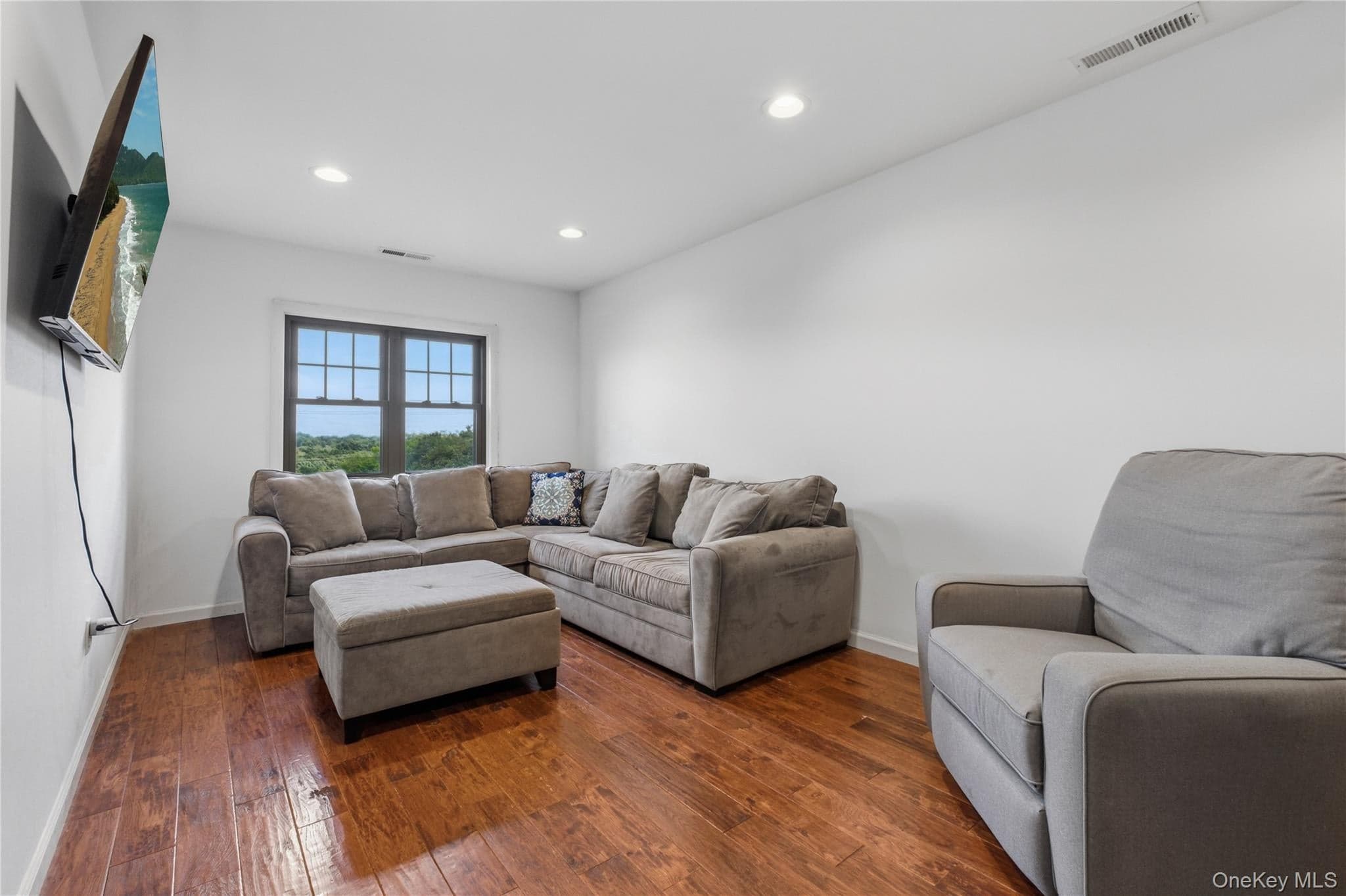 28 Hilltop Drive thumbnail 16
