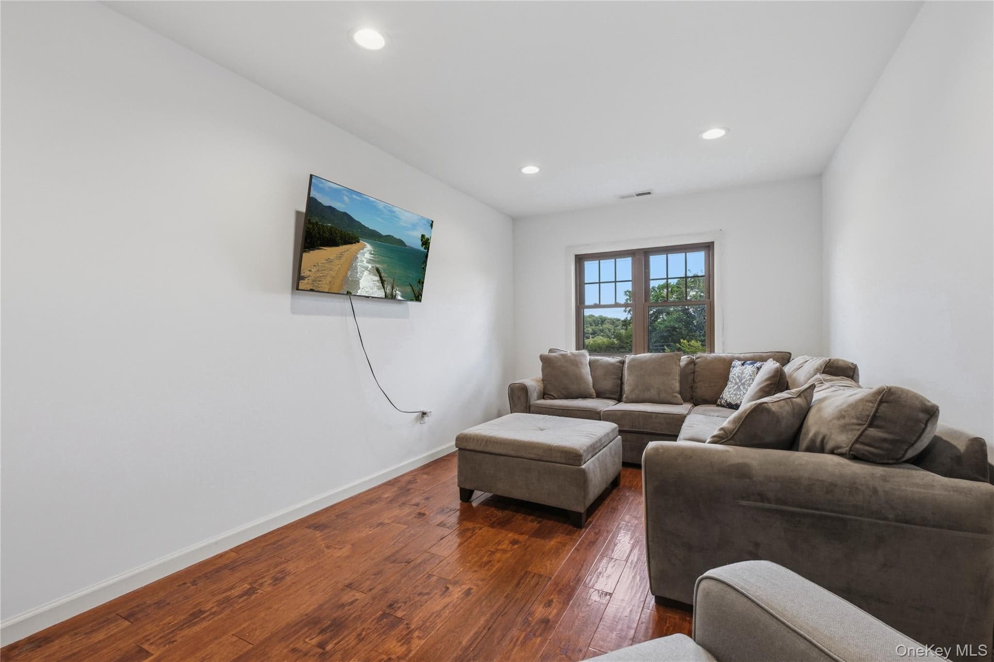 28 Hilltop Drive thumbnail 17