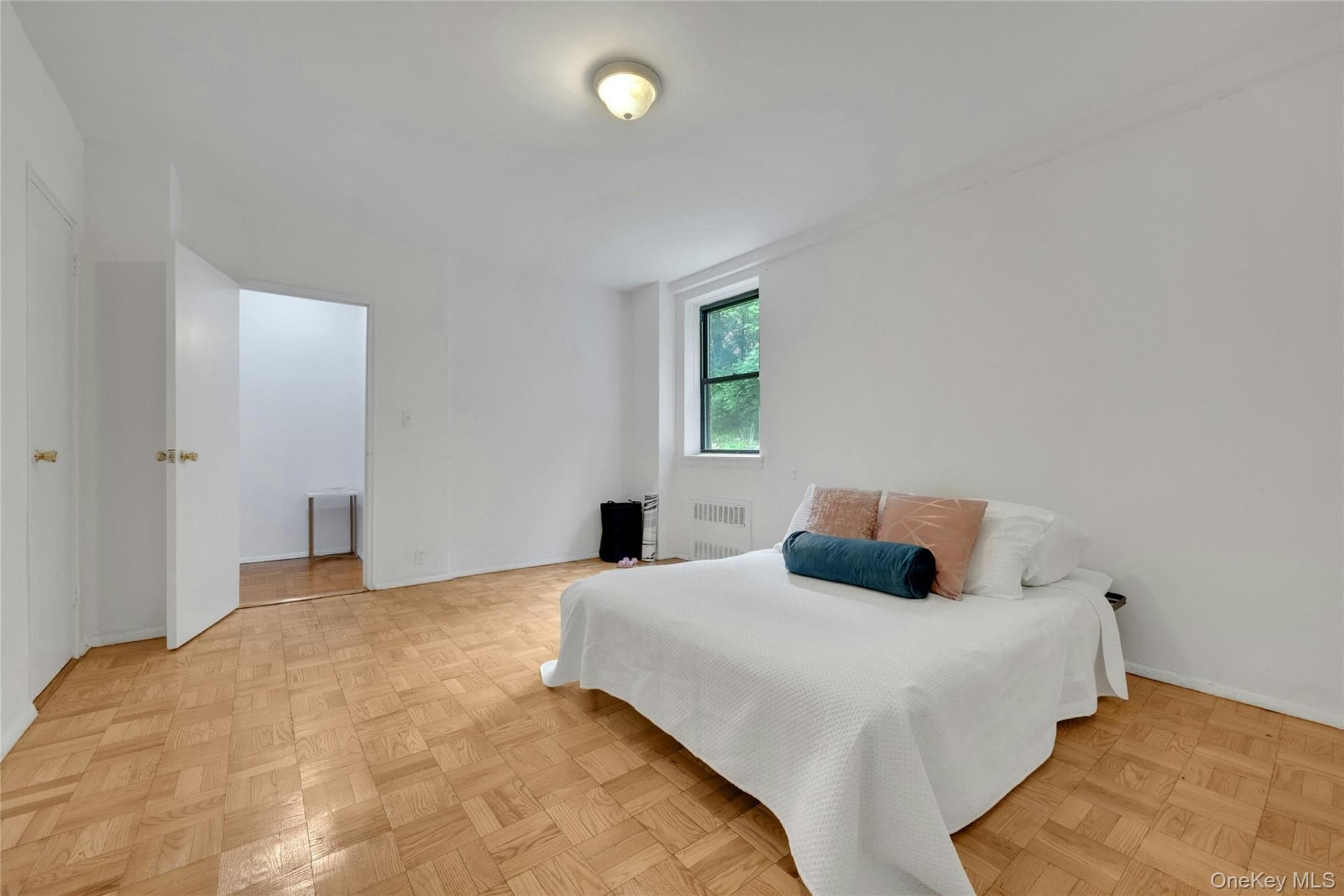735 Kappock Street Unit: 2F thumbnail 25