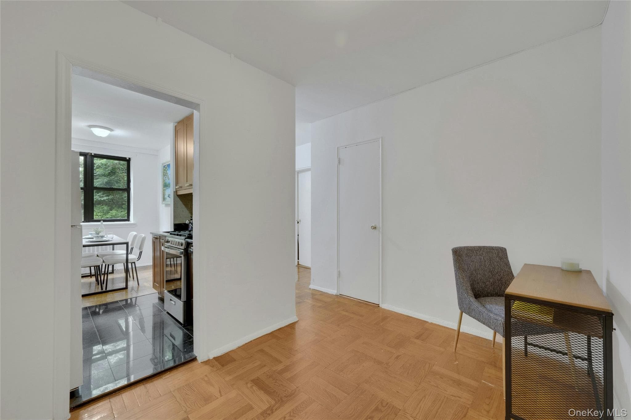 735 Kappock Street Unit: 2F thumbnail 9
