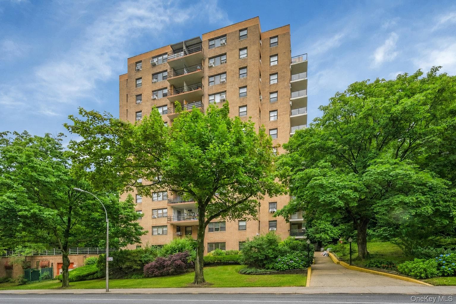 735 Kappock Street Unit: 2F thumbnail 33