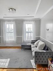 971 E 95th Street thumbnail 24