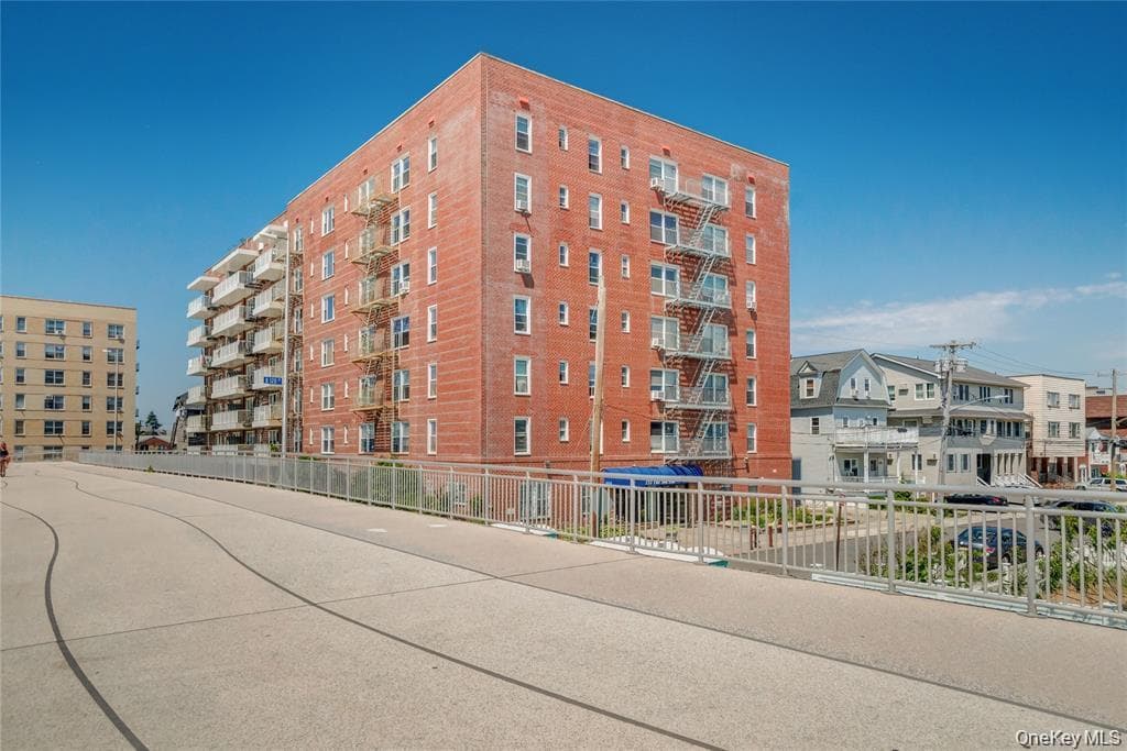 133 Beach 120th Street Unit: 2C, Rockaway Beach