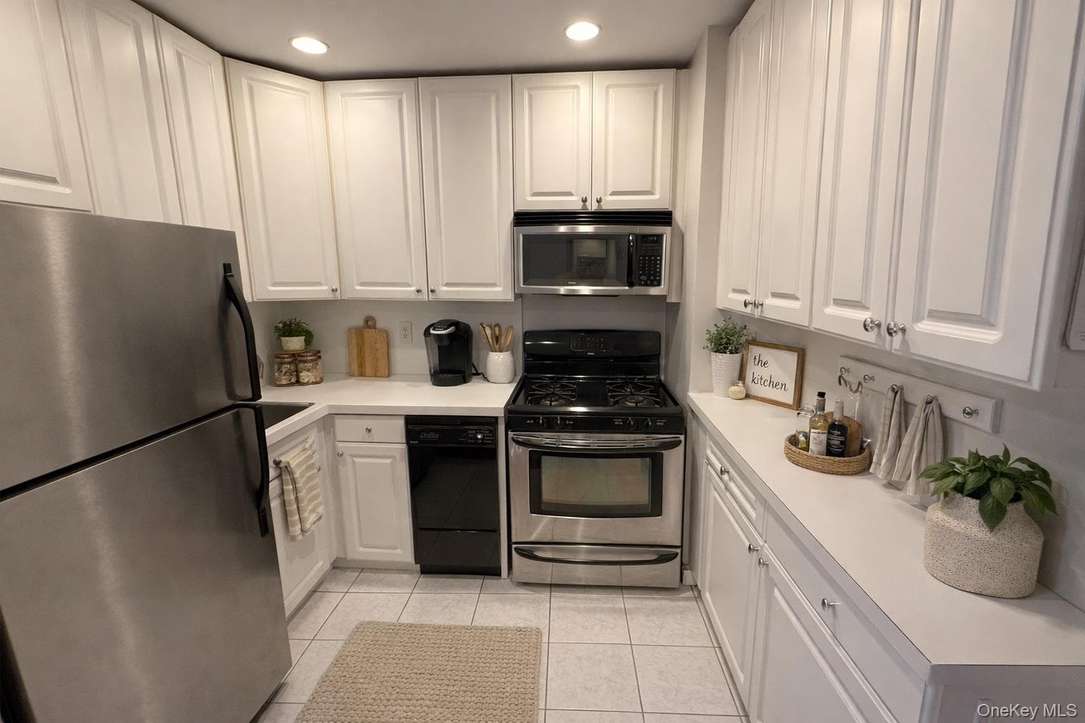 133 Beach 120th Street Unit: 2C thumbnail 4