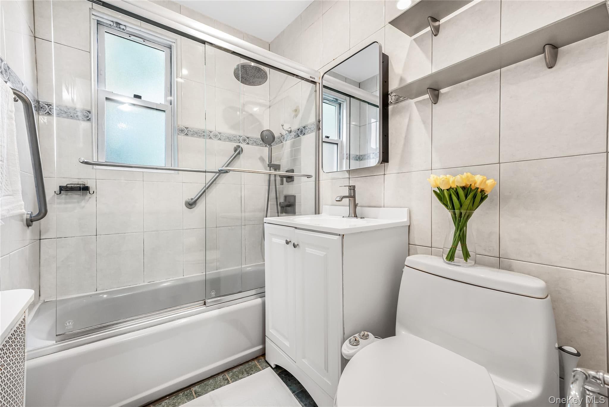 24 Edwards Street, ST Unit: 1G thumbnail 11