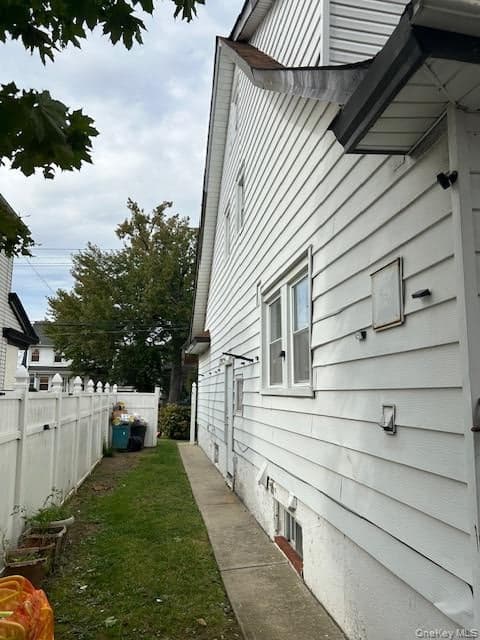204-20 104th Avenue thumbnail 15
