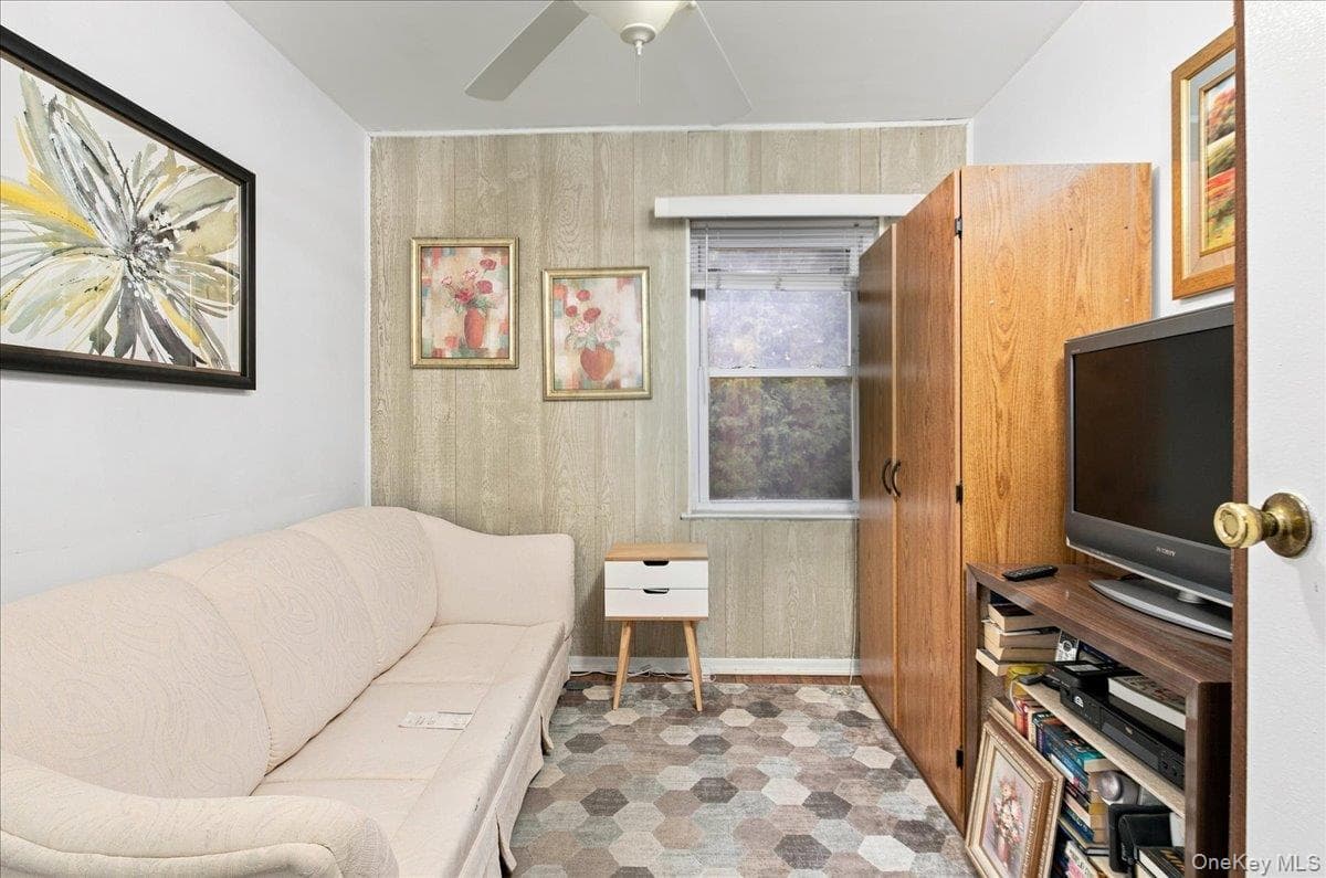1030 Franklin Avenue Unit: 25 thumbnail 13