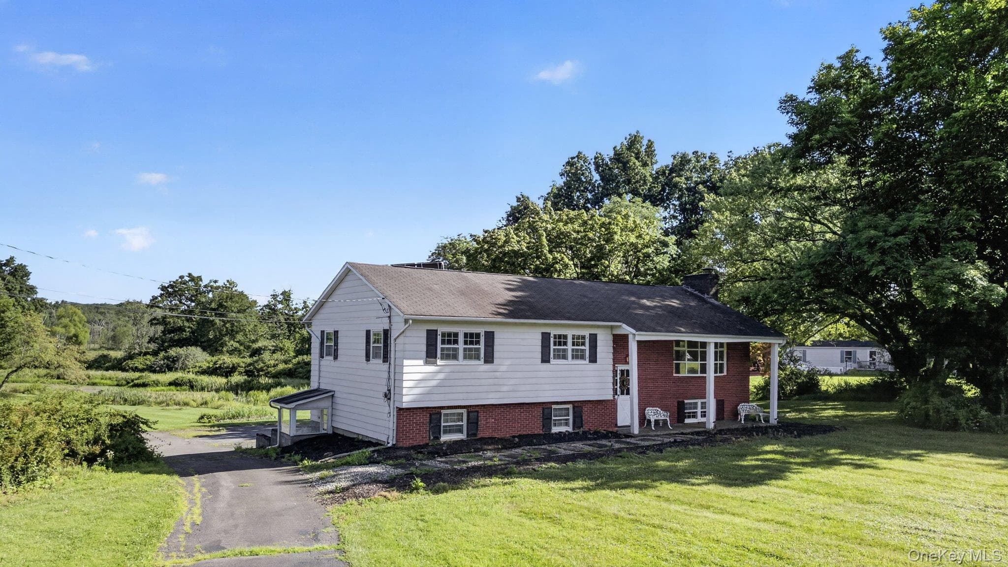315 Pine Bush Road thumbnail 3
