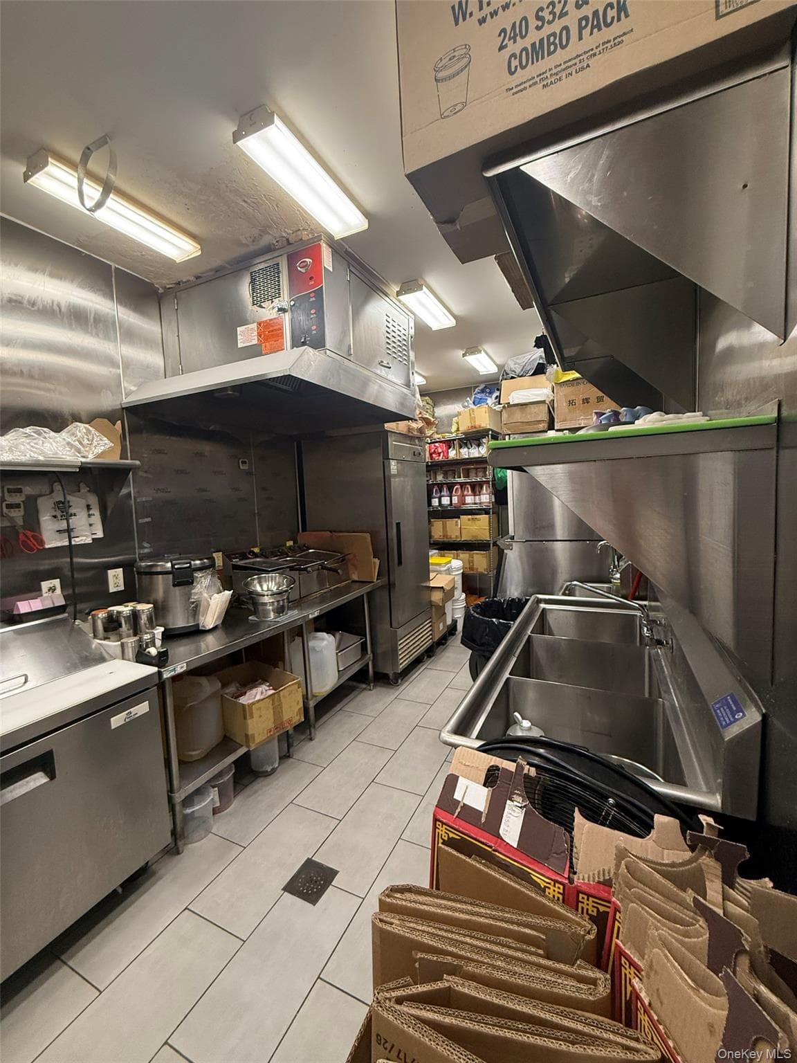 146 W 72nd Street Unit: 1FL thumbnail 15