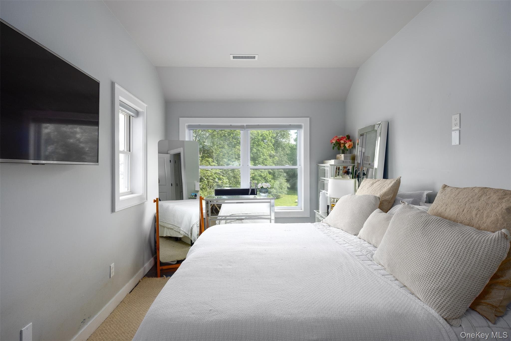 401 Woodmont Road thumbnail 40