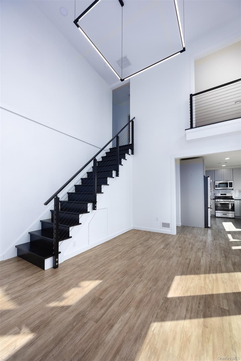 401 Woodmont Road thumbnail 28