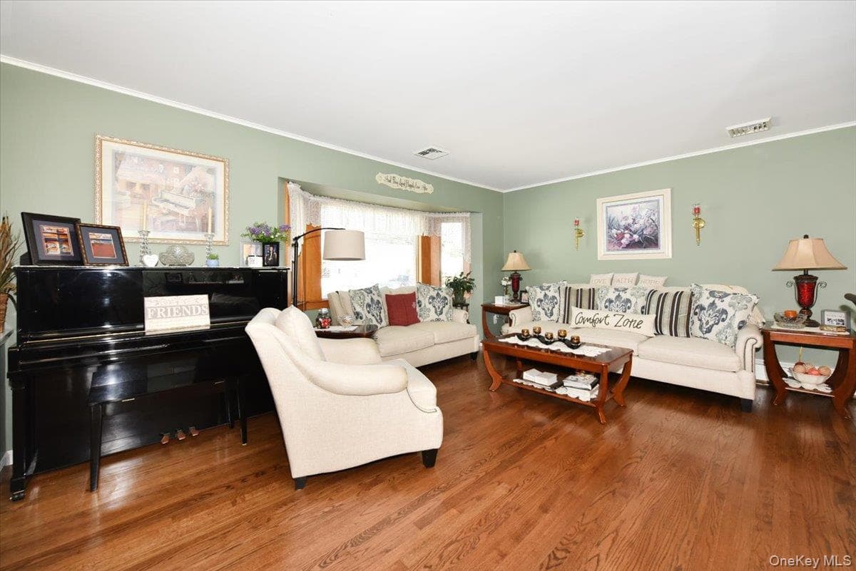 283 W Gates Avenue thumbnail 7