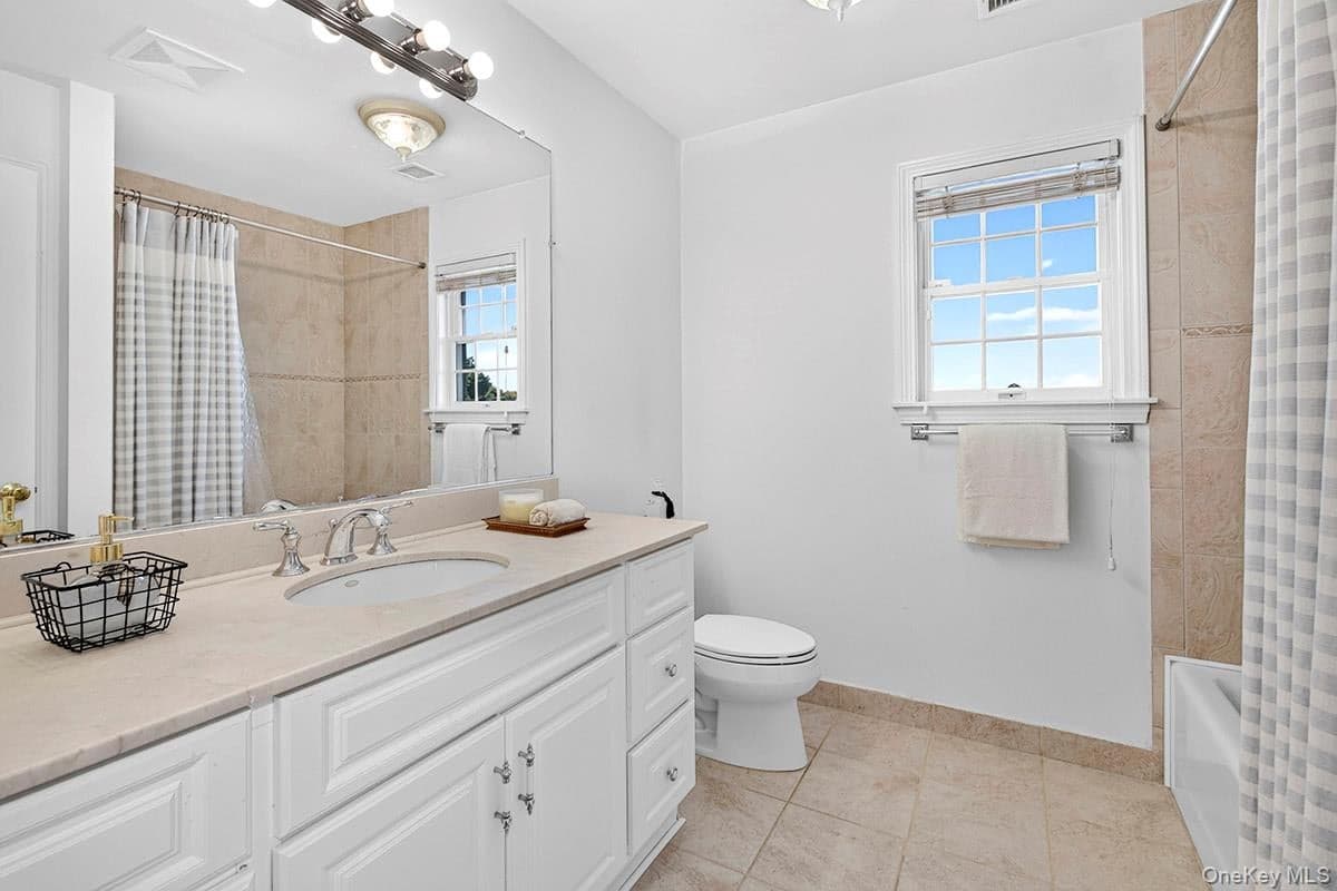 41 Mount Morris Avenue thumbnail 22