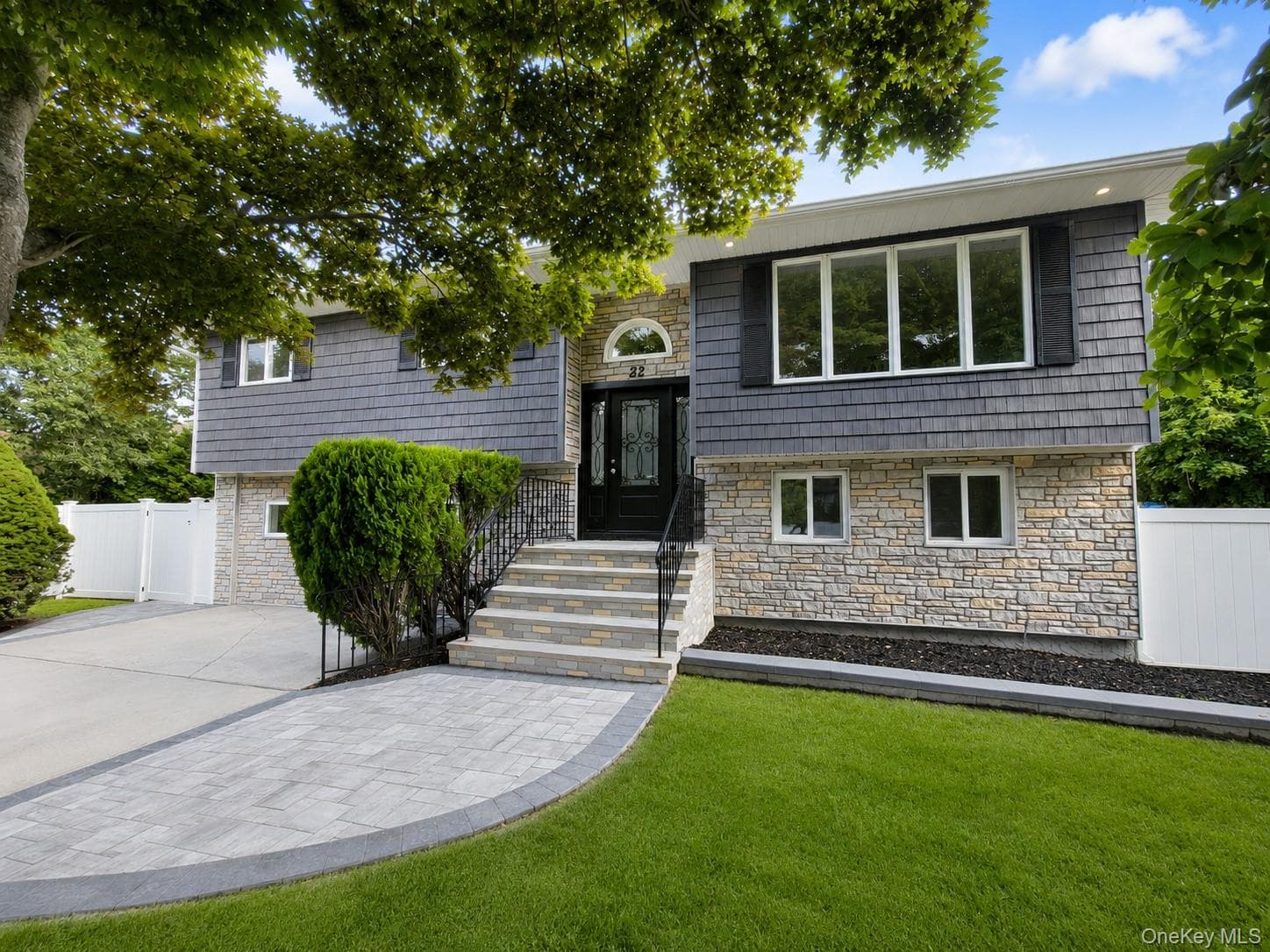 22 Brian Drive photo 1