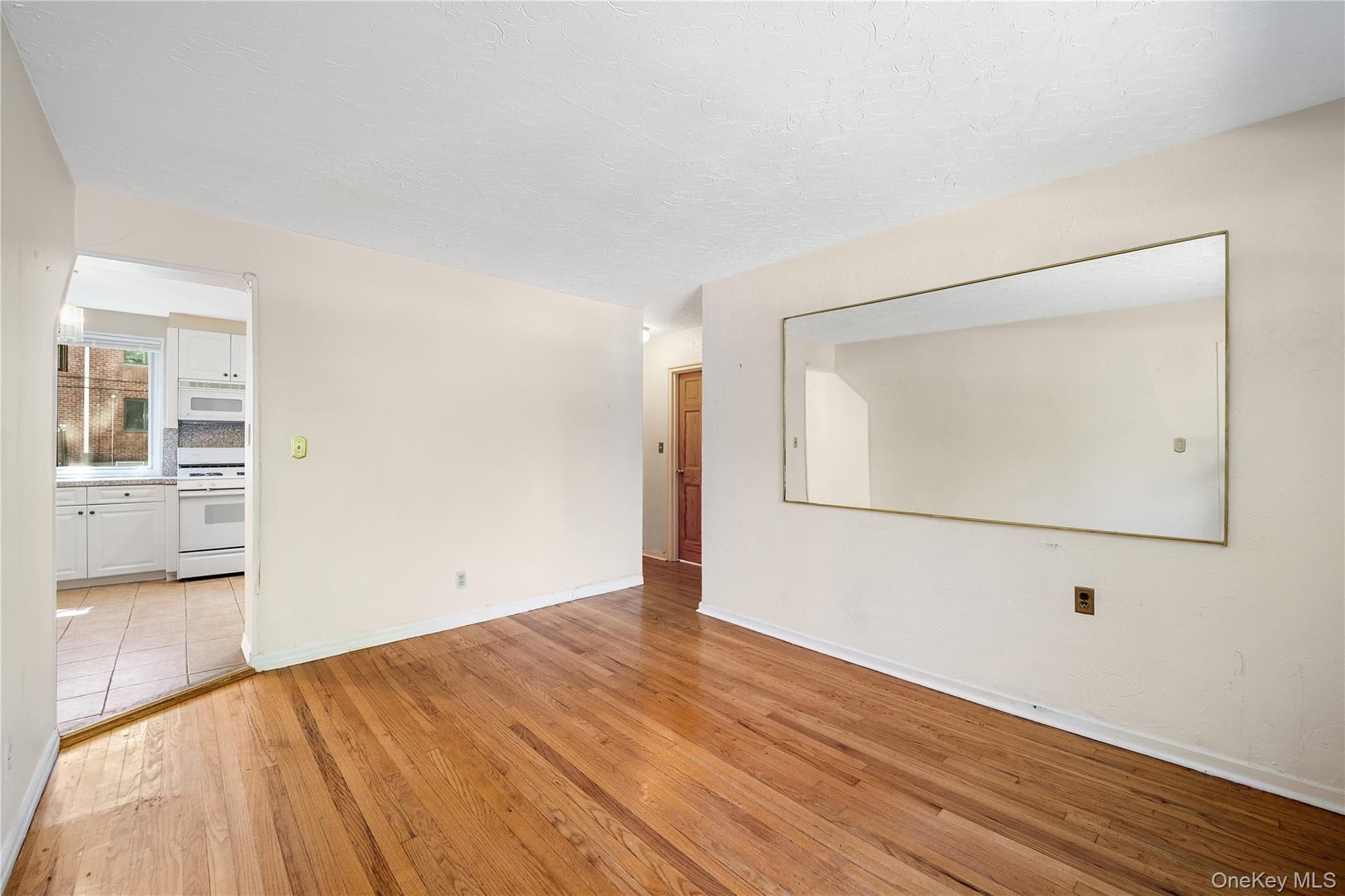 218-10 67th Avenue Unit: Lower thumbnail 12