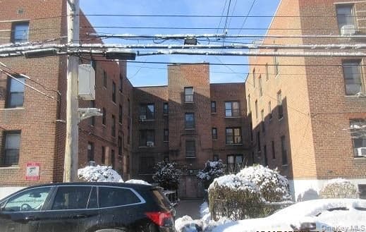 3231 Barker Avenue Unit: 2C, Bronx