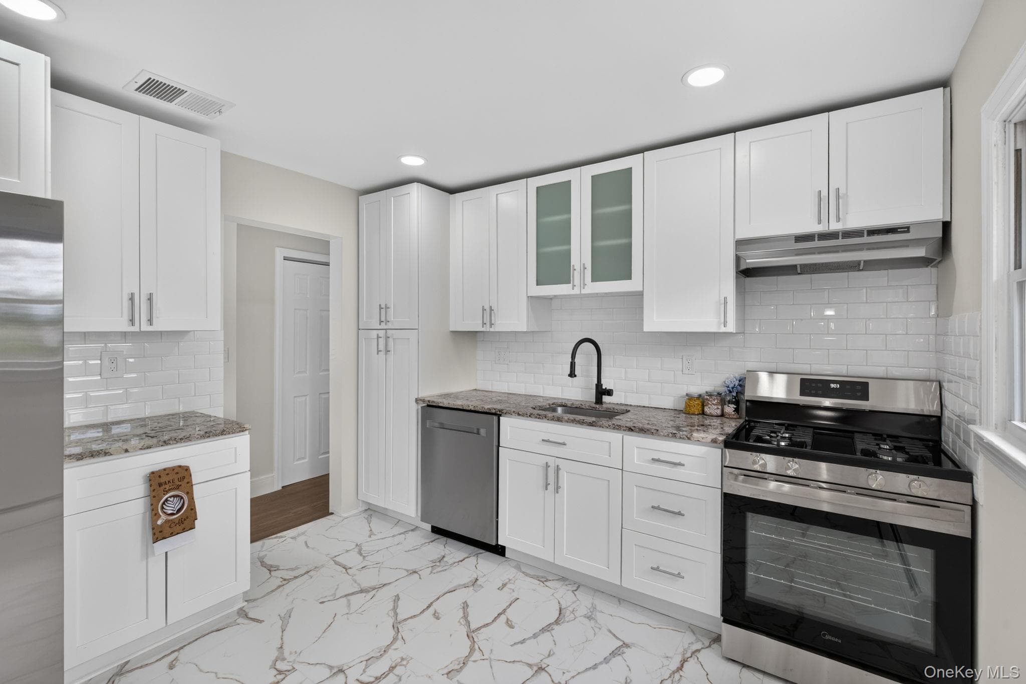 123 Lester Drive thumbnail 10